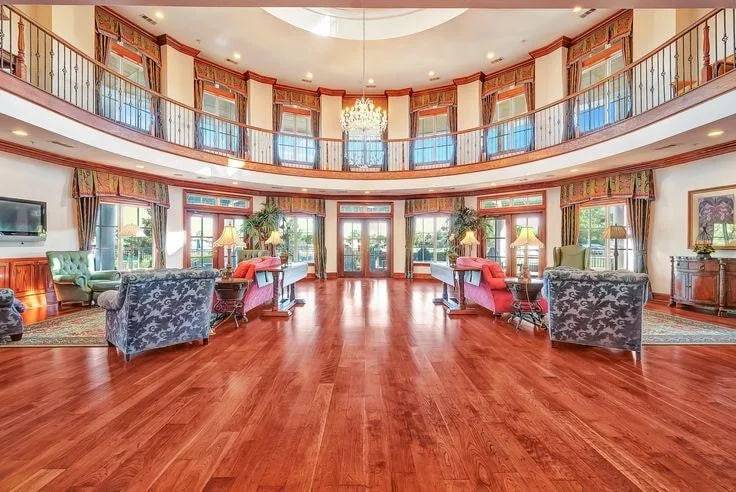 Savannah Cherry laminate hall