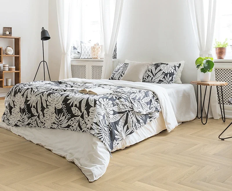 Coastal Pale Herringbone — Beauty