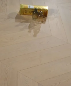 Engineered Timber Flooring - AB Grade 15/4mm CHEVRON - Y03 CREAMY WHITE OAK - Chevron Engineered 15mm