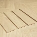 HB02 – Champagne Oak